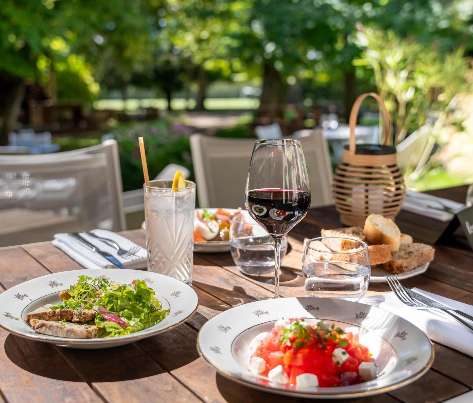 Hotel Demeures De Campagne Chateau De Fontainebleau Ngoại thất bức ảnh
